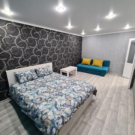 Однокомнатная Квартира В Центре Петропавловска Extérieur photo
